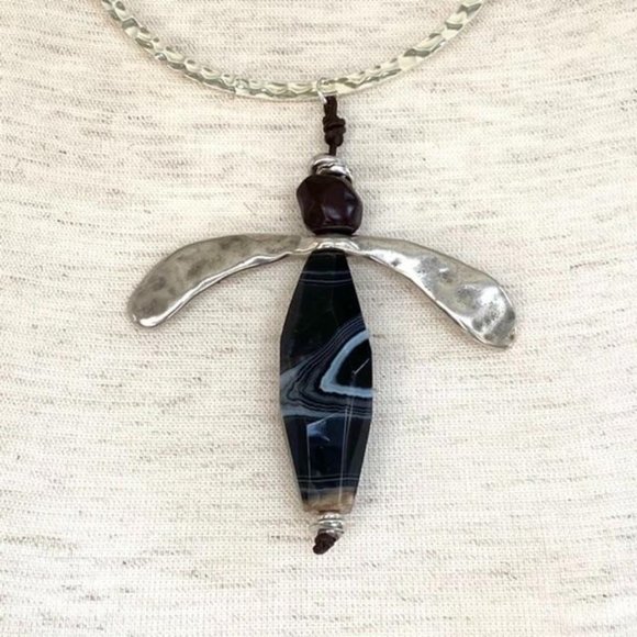 Black Banded Agate Dragonfly Pendant Silver plated - Picture 4 of 14